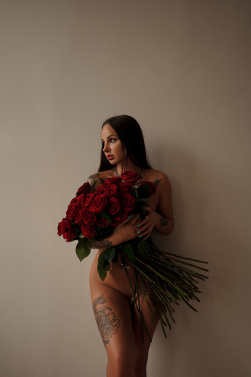 индивидуалка проститутка Омска