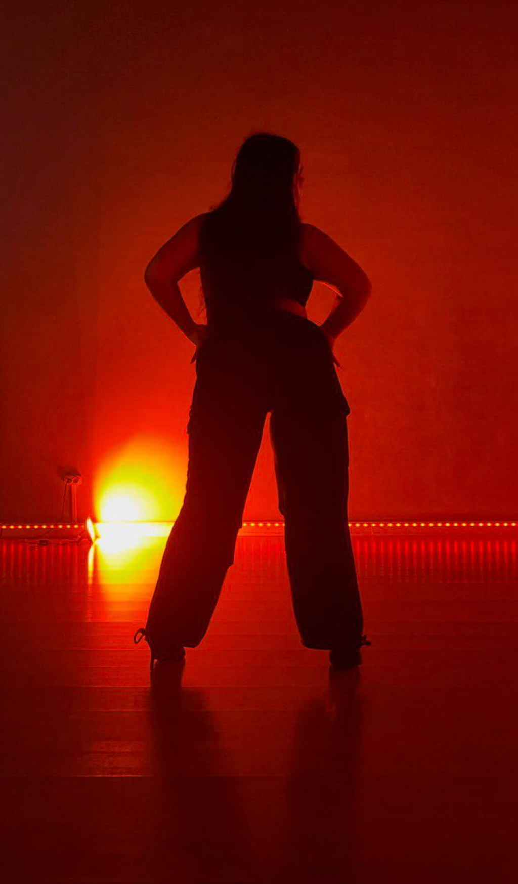 Карина : проститутки индивидуалки в Омске