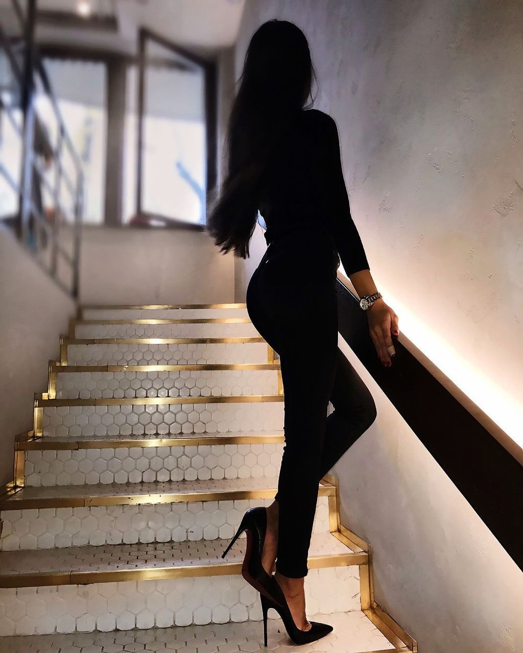 Кристина : проститутки индивидуалки в Омске