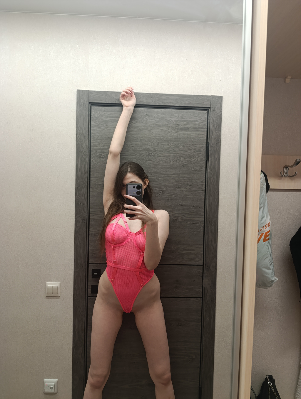 Ланочка: проститутки индивидуалки в Омске