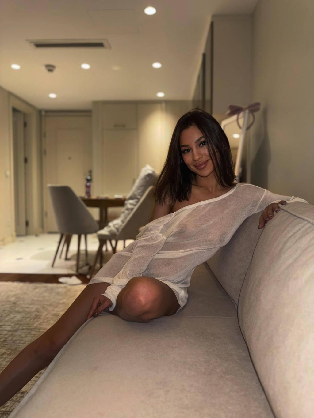 Алиса загорелая: проститутки индивидуалки в Омске