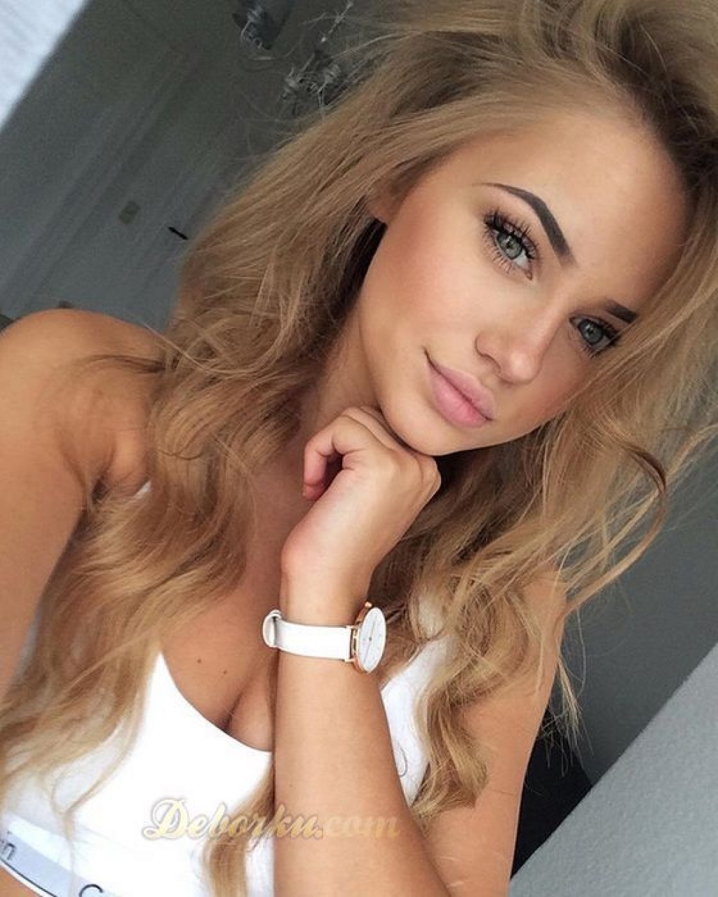 Маргарита VIP: проститутки индивидуалки в Омске