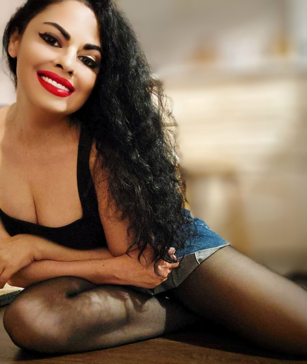 Вера: проститутки индивидуалки в Омске